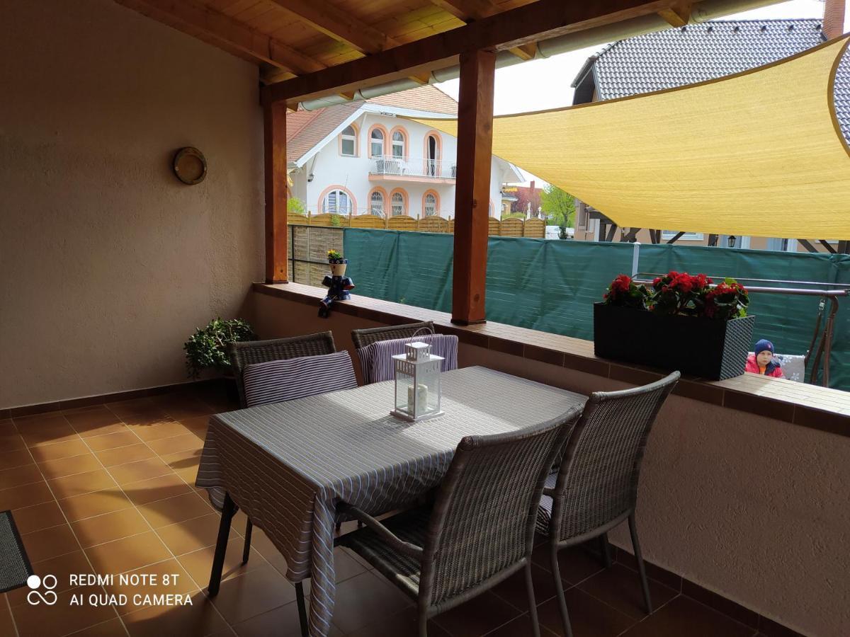 Forras-G Vendeghaz Apartment Buk Exterior photo