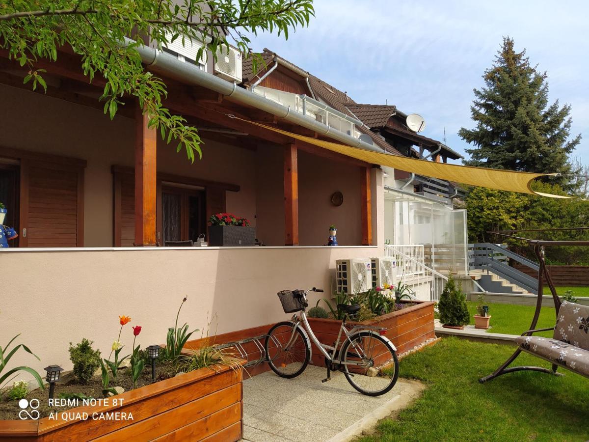 Forras-G Vendeghaz Apartment Buk Exterior photo